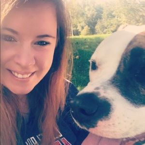 Meet your Posher, Danielle